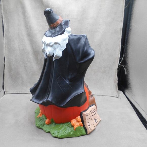 Vintage Halloween Ceramic Green Witch on Pumpkin Byron Molds 1972 - Picture 5 of 10